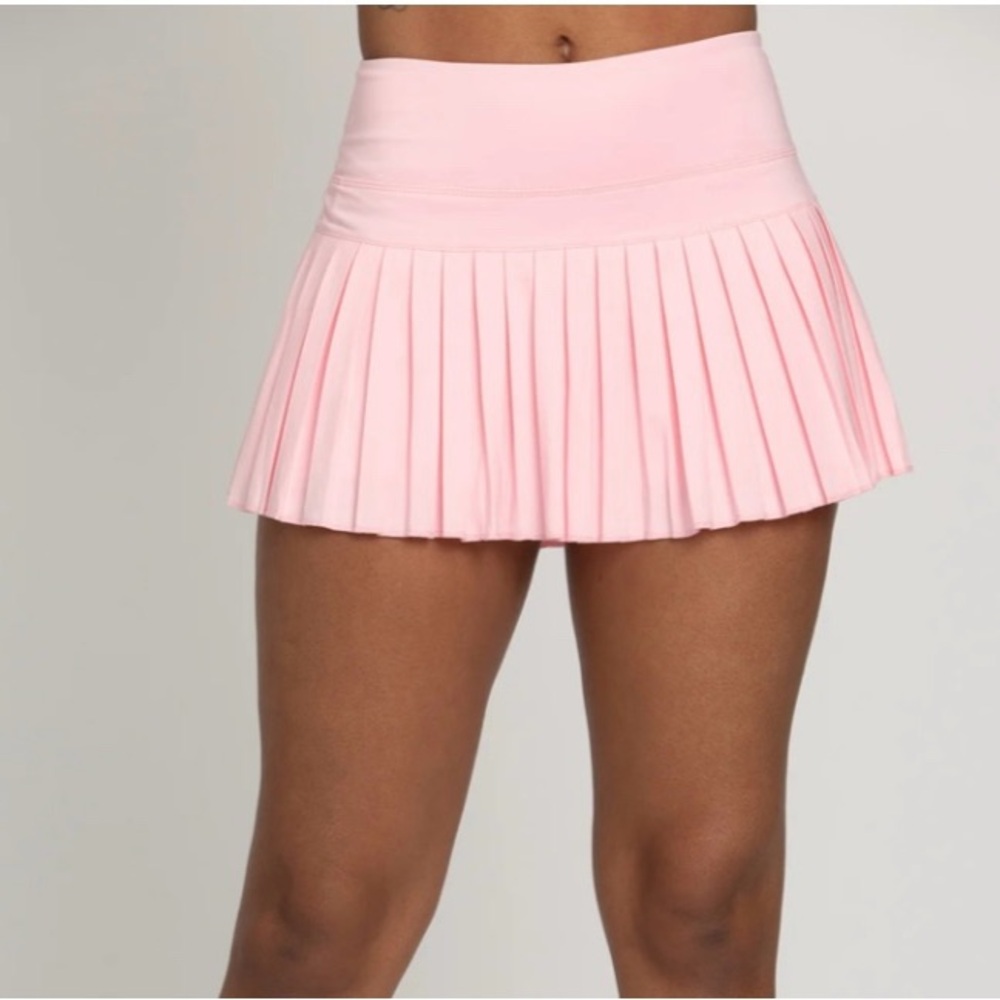 🌷GOLD HINGE Light Pink Pleated Skirt